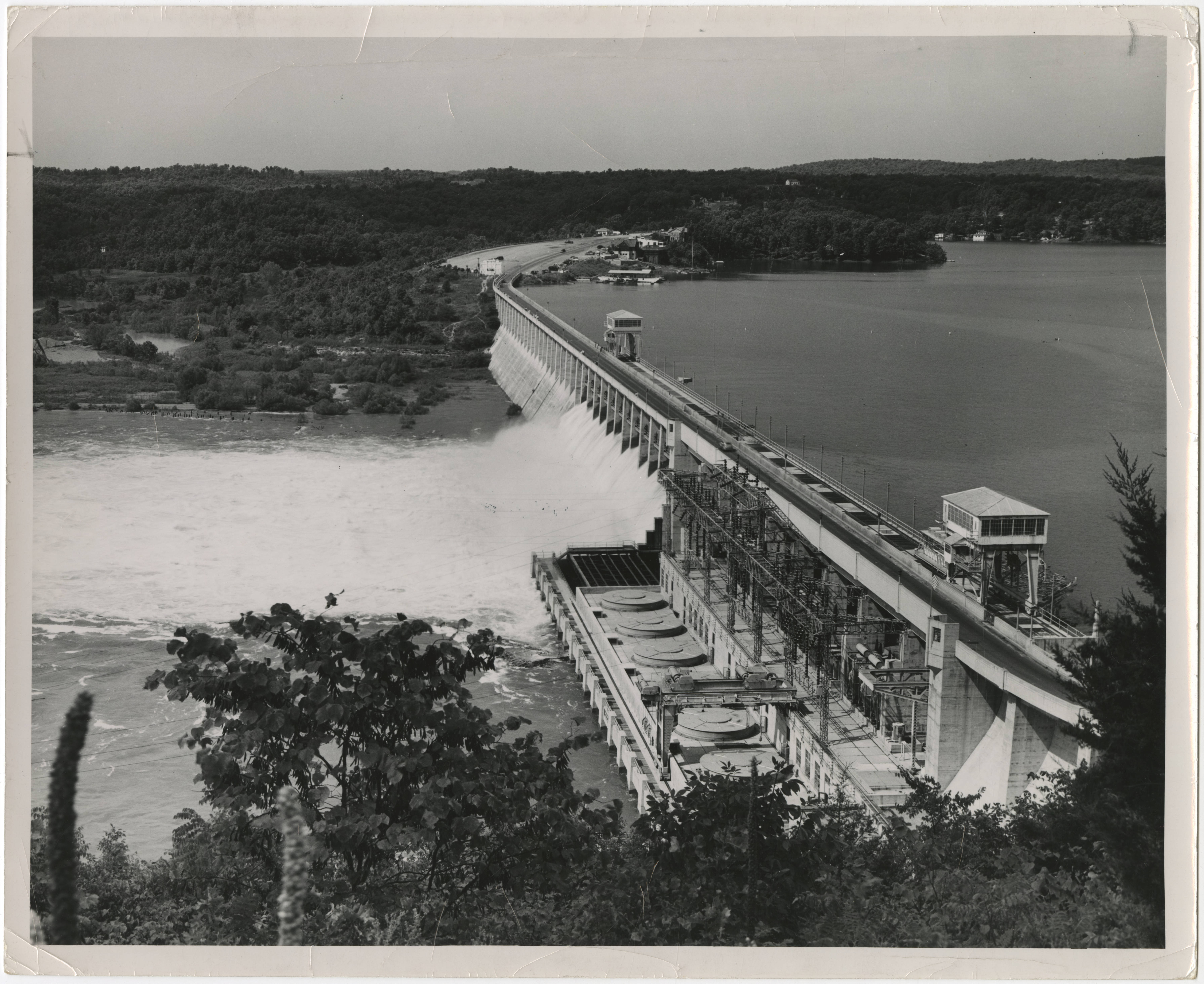 Bagnell Dam impounds the Osage River to create Lake of the Ozarks.